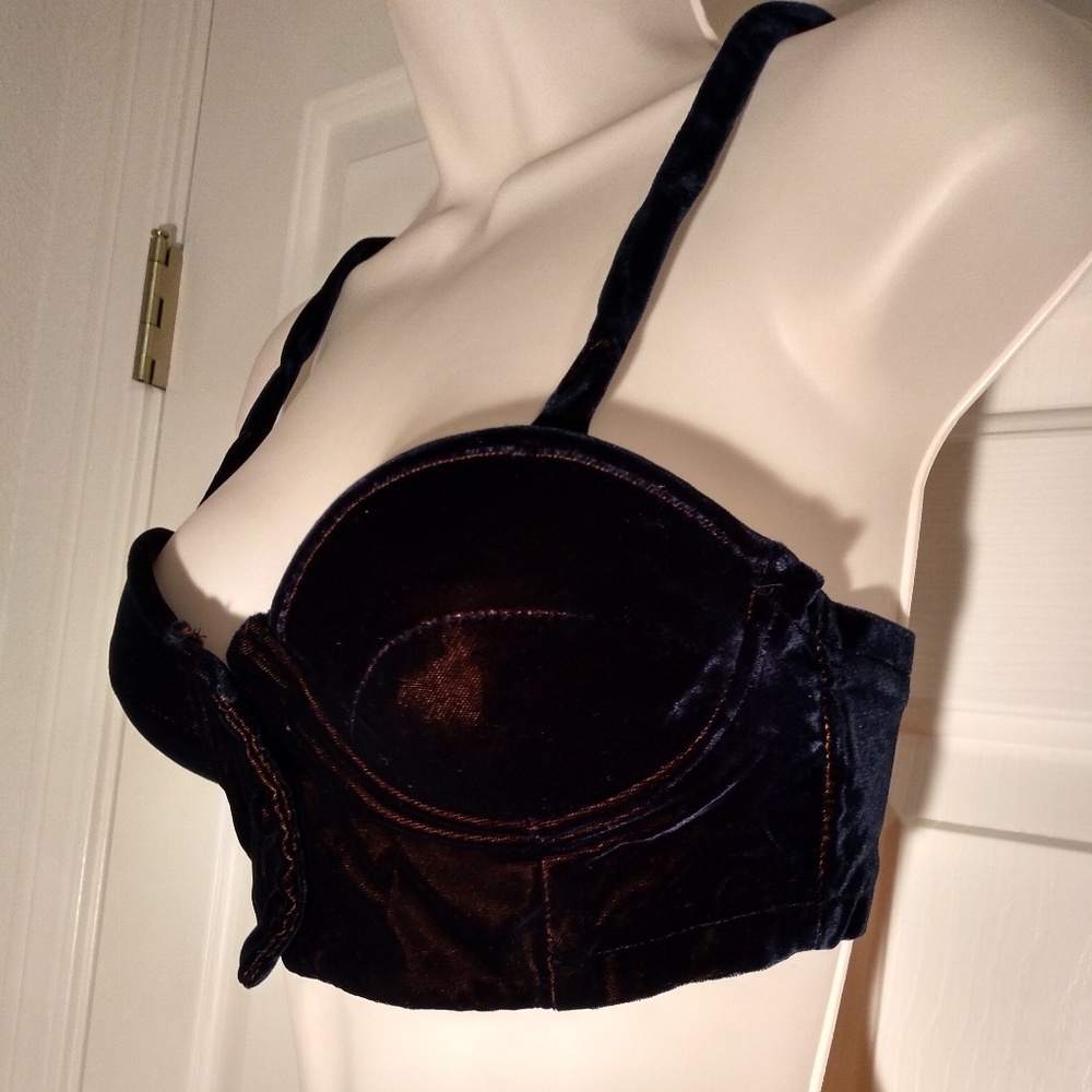 2 Contempo Casuals Velvet two Bra lot of 2!